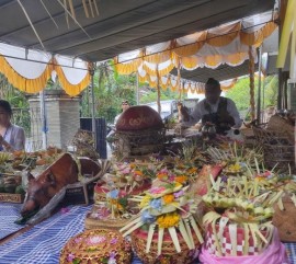 Piodalan Buda Cemeng Klawu Oktober 2022